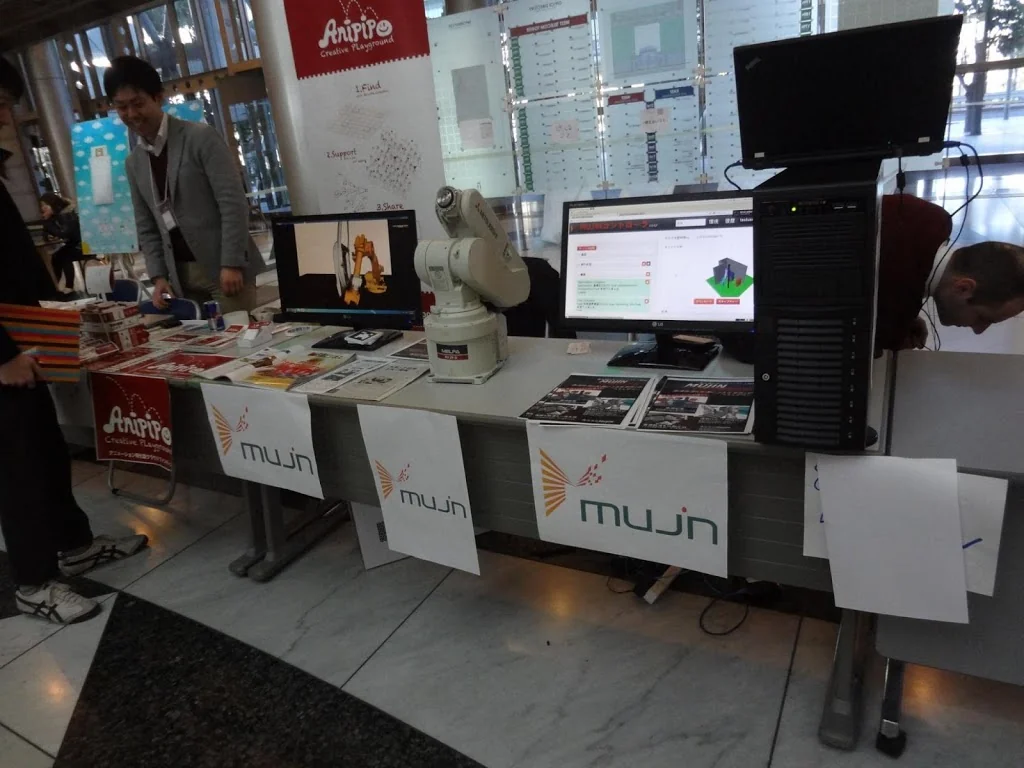 iREX 2011 Mujin booth