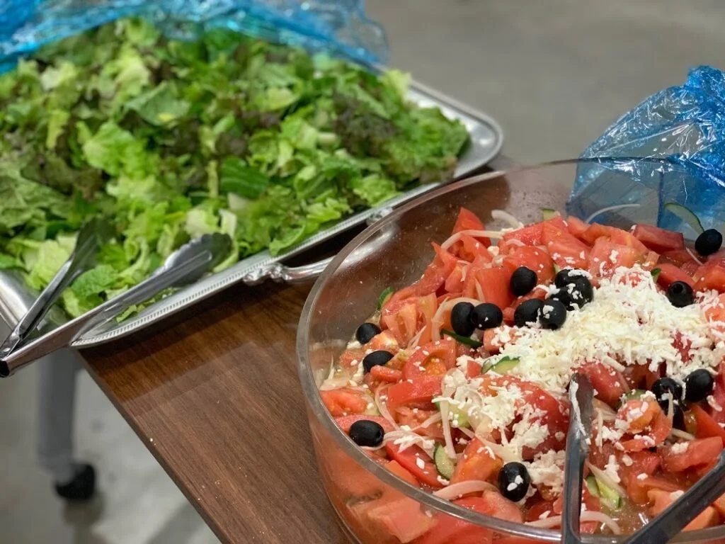 Fresh salad and vegetarian options